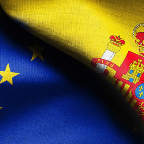 España firma su adhesión a la CEE